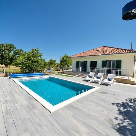 Villa Endi,A Gem Near Sibenik Unesic エクステリア 写真