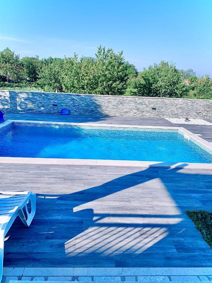 Villa Endi,A Gem Near Sibenik Unesic エクステリア 写真